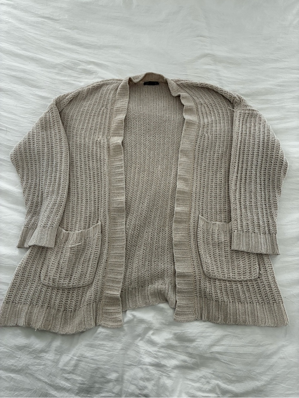 American Eagle Outfitters Cozy Open-Front Cardigan in Light Taupe